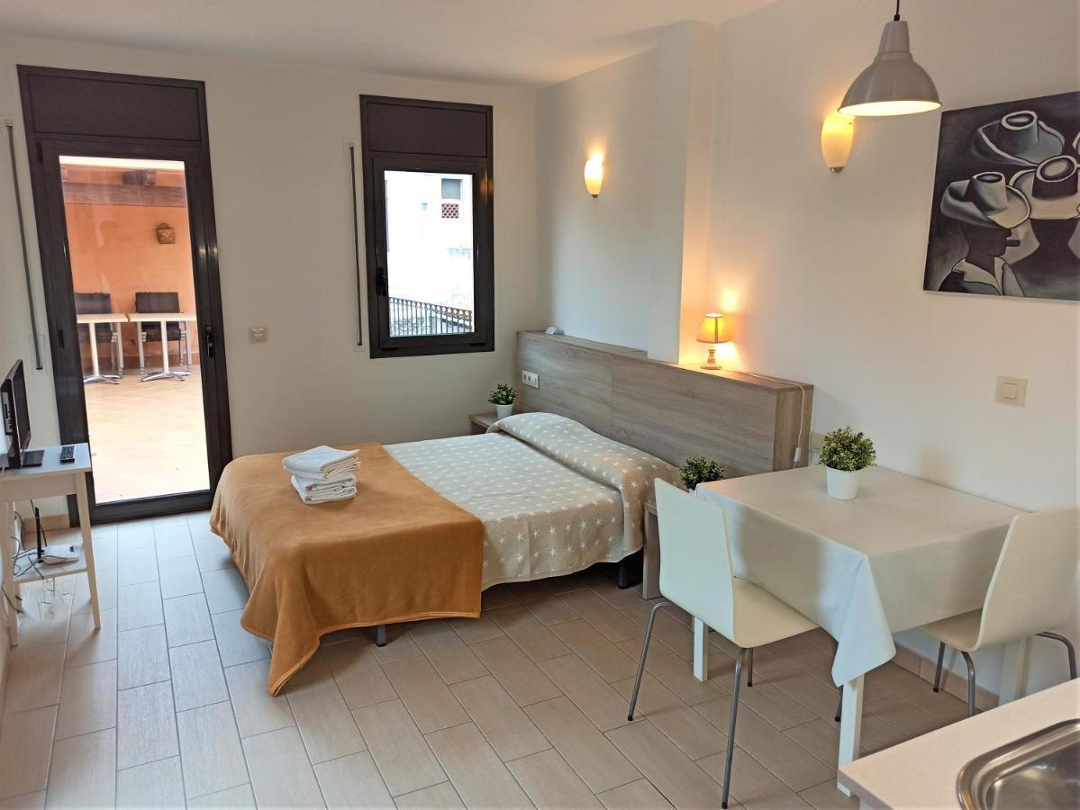 Apartaments Fonda Comerc Турруеля-да-Монґрі Екстер'єр фото