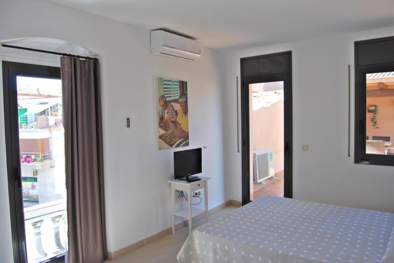 Apartaments Fonda Comerc Турруеля-да-Монґрі Екстер'єр фото