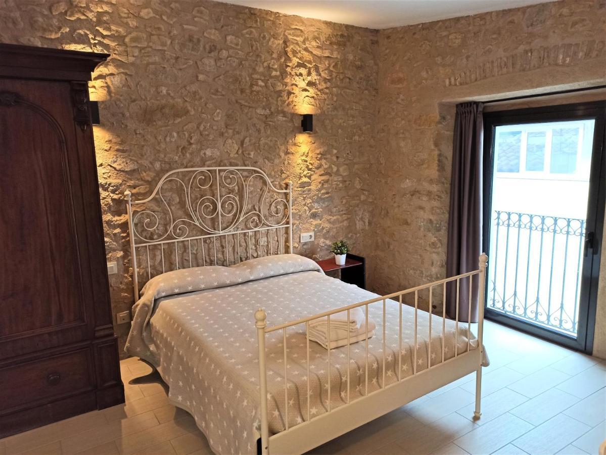 Apartaments Fonda Comerc Турруеля-да-Монґрі Екстер'єр фото