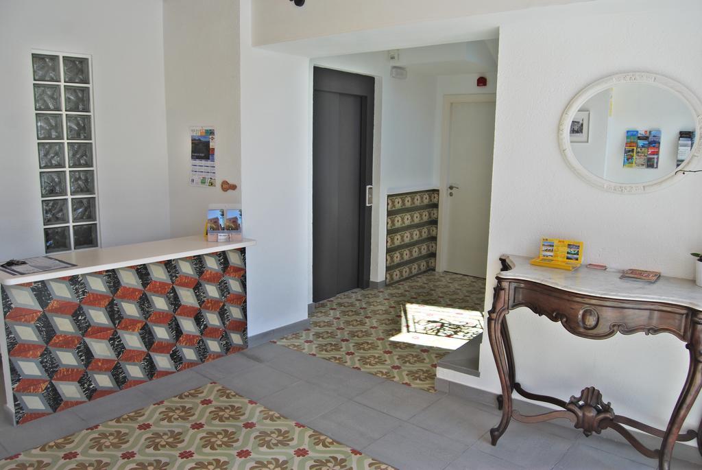 Apartaments Fonda Comerc Турруеля-да-Монґрі Екстер'єр фото